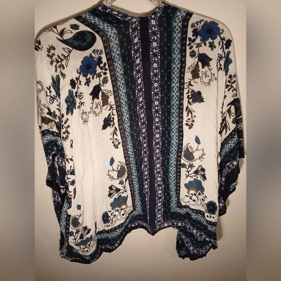 Vince Camuto Navy and Teal Patterned Garment - Picture 4 of 12